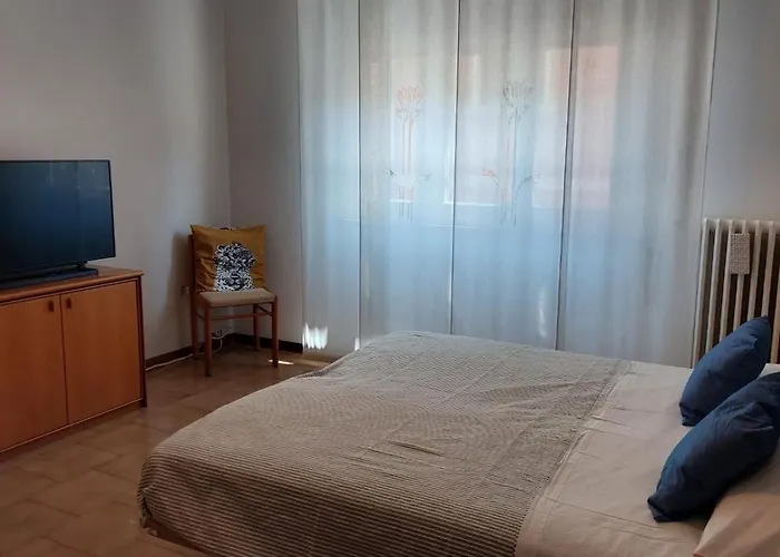 Номер с двумя односпальными кроватями